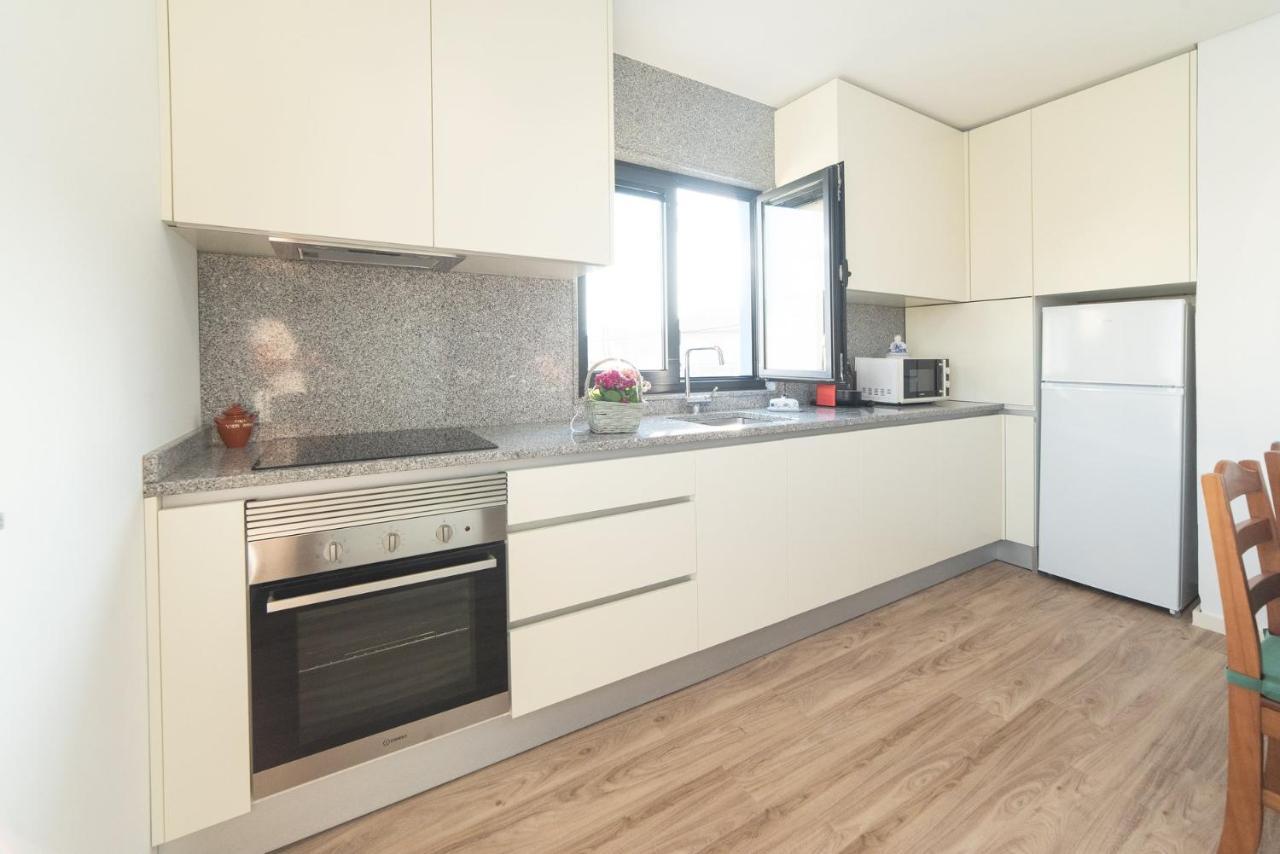 Viana Fishers House - Pool & Beach ! Виана-ду-Каштелу Экстерьер фото