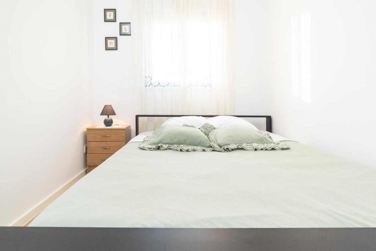 Viana Fishers House - Pool & Beach ! Виана-ду-Каштелу Экстерьер фото