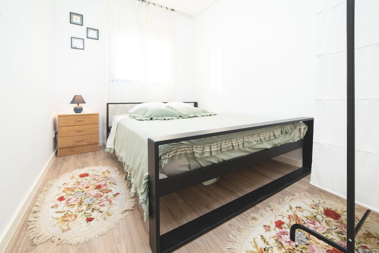 Viana Fishers House - Pool & Beach ! Виана-ду-Каштелу Экстерьер фото