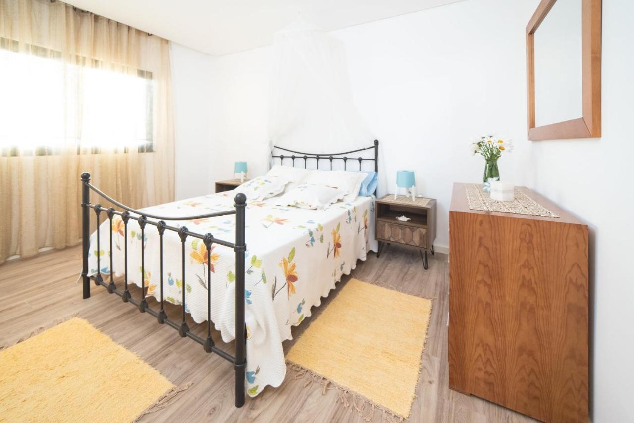 Viana Fishers House - Pool & Beach ! Виана-ду-Каштелу Экстерьер фото