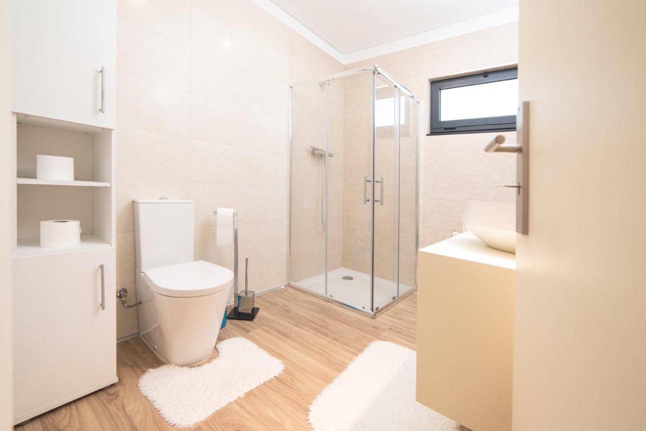 Viana Fishers House - Pool & Beach ! Виана-ду-Каштелу Экстерьер фото