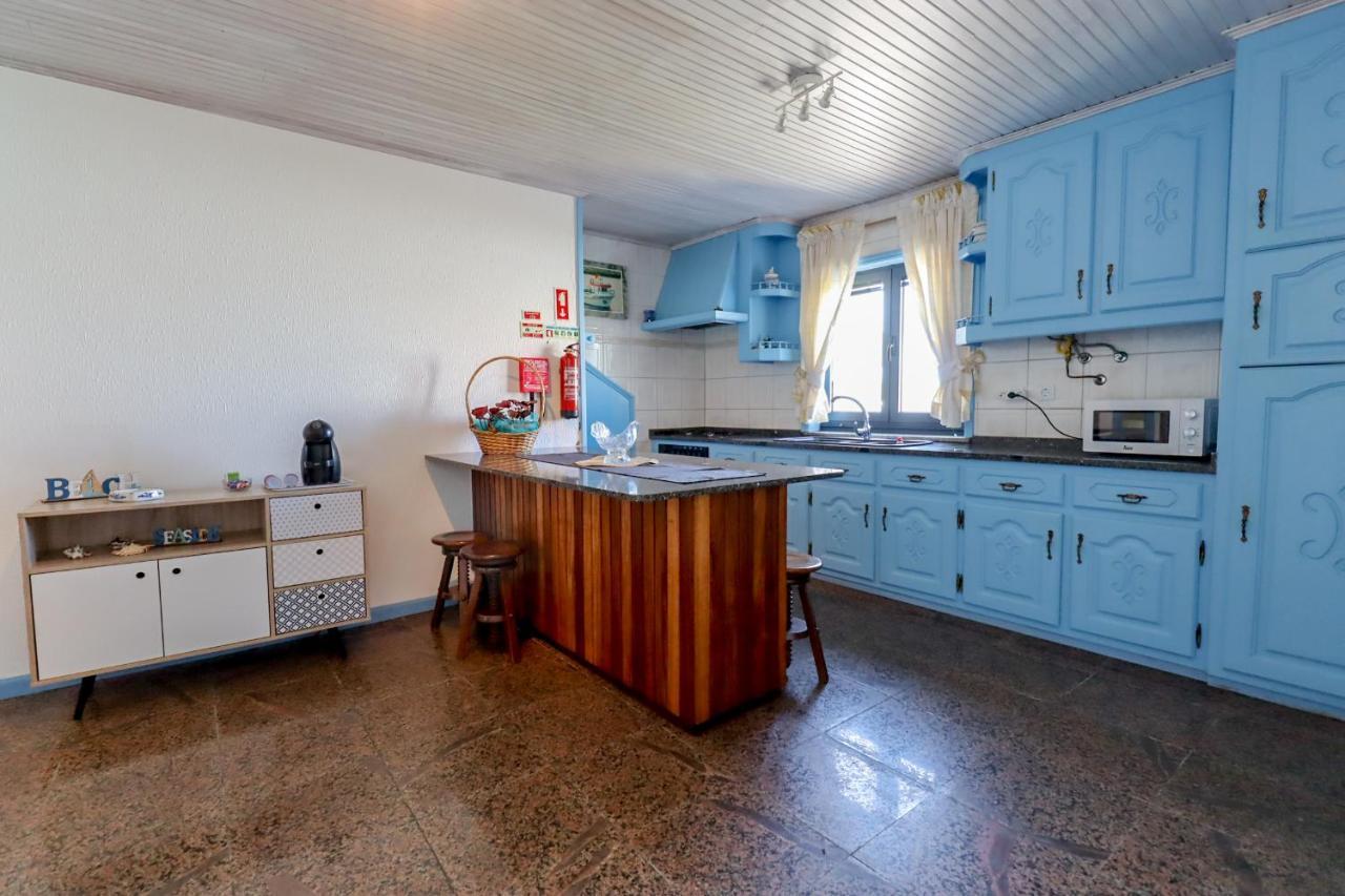 Viana Fishers House - Pool & Beach ! Виана-ду-Каштелу Экстерьер фото